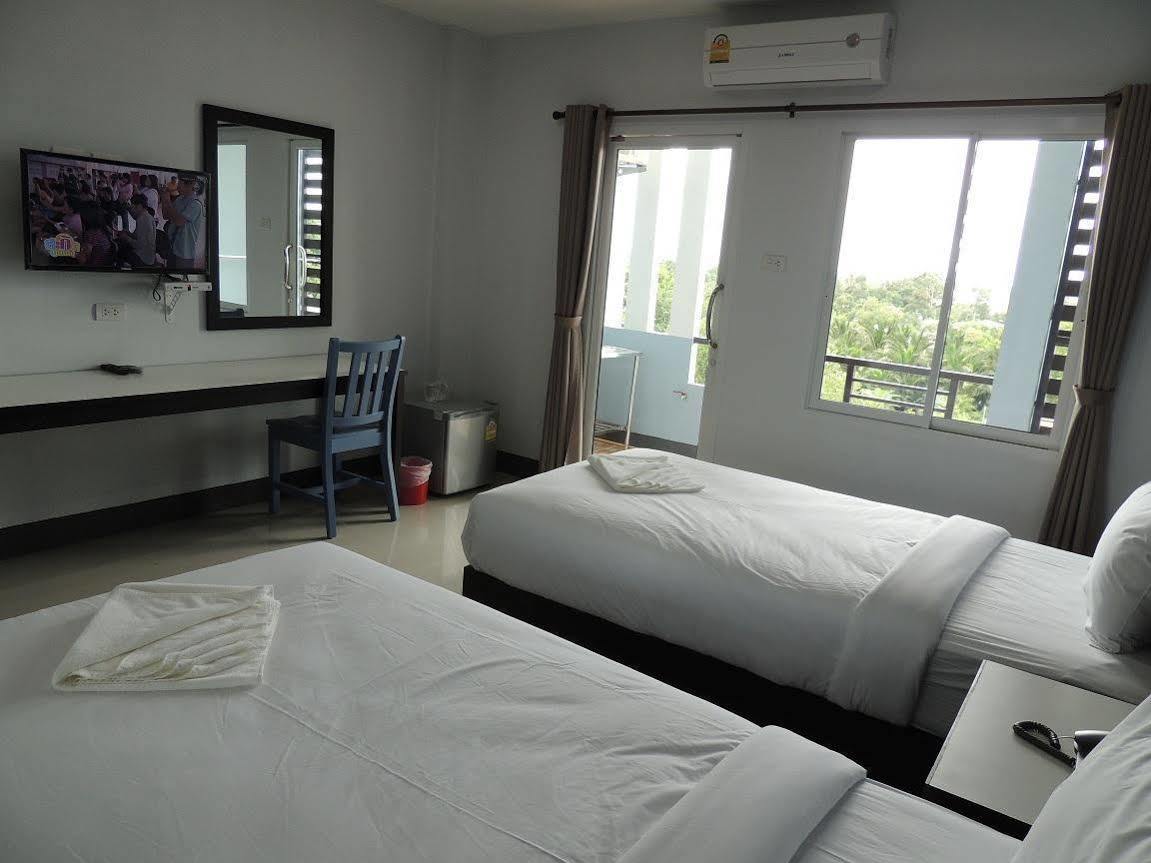 Trang Grand Hotel Exterior foto